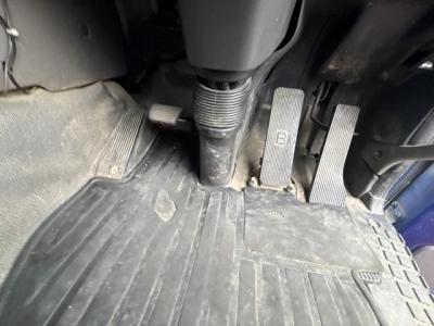 NISSAN UD