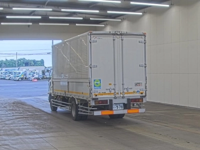 MITSUBISHI FUSO FIGHTER