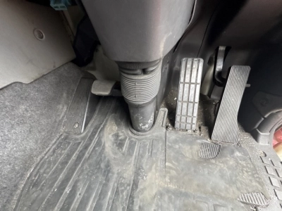 NISSAN UD