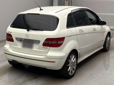 MERCEDES BENZ B CLASS