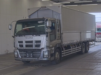 ISUZU GIGA