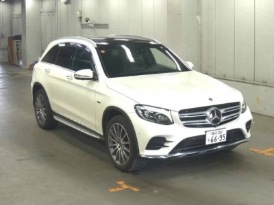 MERCEDES BENZ GLC
