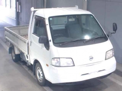 NISSAN VANETTE TRUCK