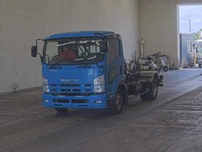 ISUZU FORWARD