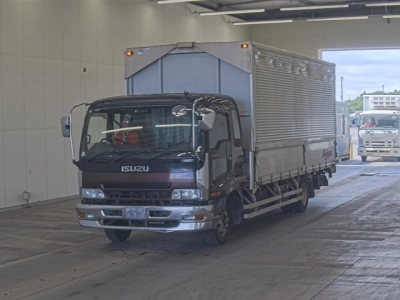 ISUZU FORWARD