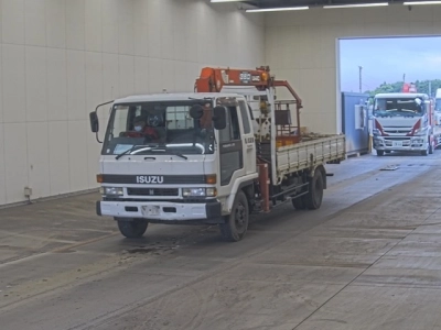 ISUZU FORWARD