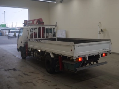 MITSUBISHI CANTER