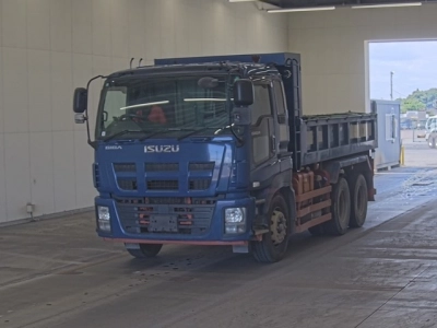 ISUZU GIGA