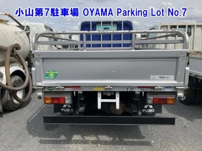 MITSUBISHI CANTER