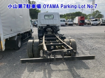 MITSUBISHI CANTER