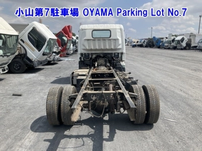 MITSUBISHI CANTER