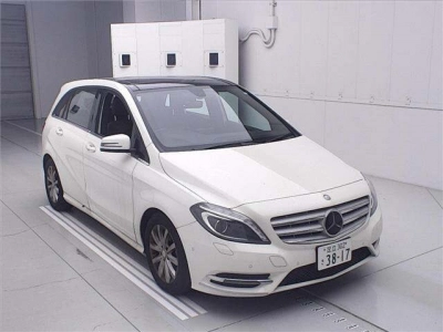 MERCEDES BENZ B CLASS