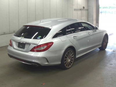 MERCEDES BENZ CLS SHOOTING BRAKE