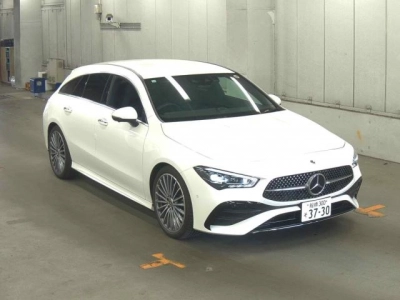 MERCEDES BENZ CLA SHOOTING BRAKE