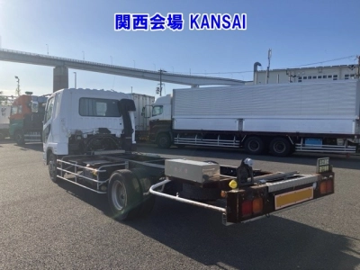 MITSUBISHI FUSO FIGHTER