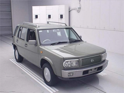 NISSAN RASHEEN