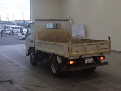 MITSUBISHI CANTER