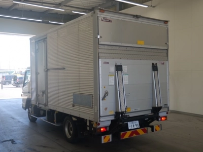MITSUBISHI CANTER