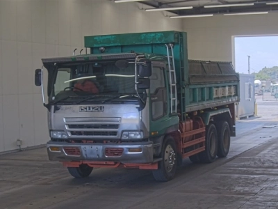 ISUZU GIGA