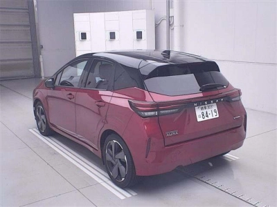 NISSAN AURA