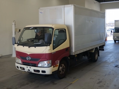 HINO DUTRO