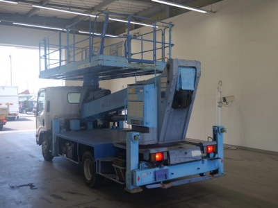 ISUZU ELF