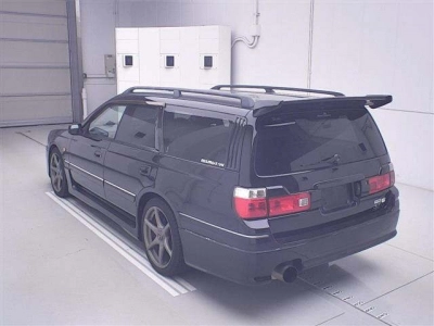 NISSAN STAGEA
