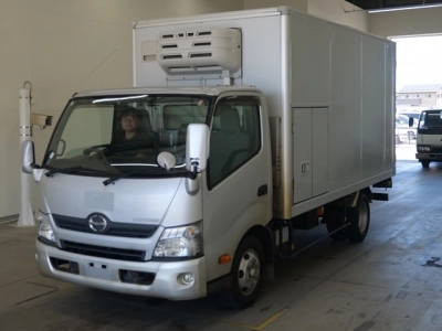 HINO DUTRO