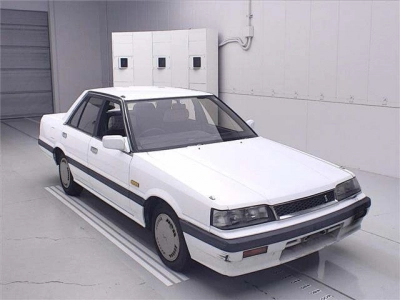 NISSAN SKYLINE
