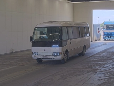 MITSUBISHI FUSO ROSA