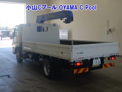 MITSUBISHI CANTER