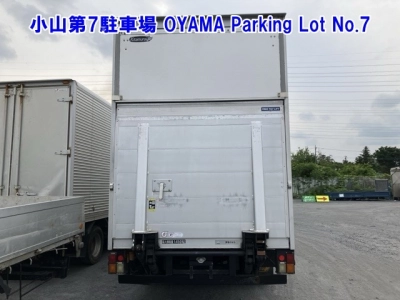 MITSUBISHI CANTER