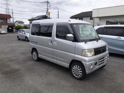 MITSUBISHI TOWN BOX
