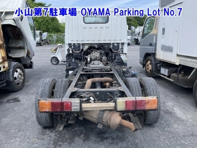 MITSUBISHI CANTER