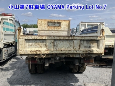 MITSUBISHI CANTER