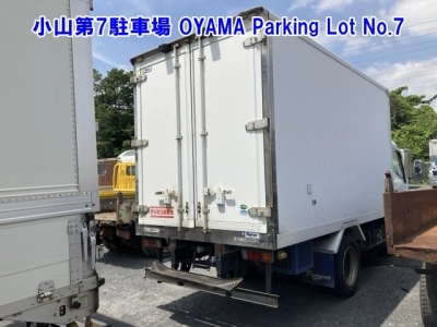 MITSUBISHI CANTER
