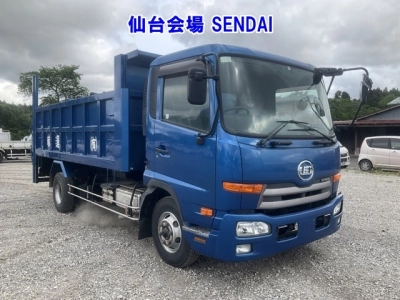 NISSAN UD