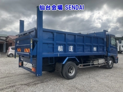 NISSAN UD