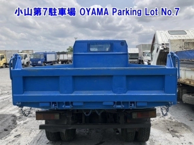 MITSUBISHI CANTER