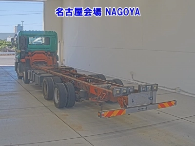 NISSAN DIESEL (UD) QUON