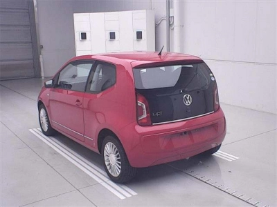 VOLKSWAGEN UP!