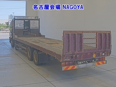 ISUZU GIGA