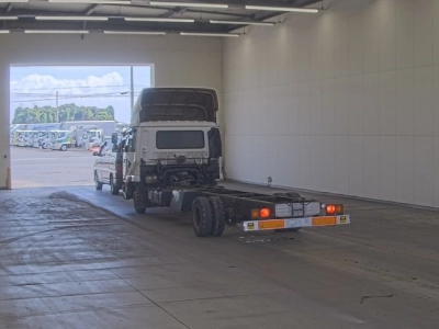 NISSAN UD