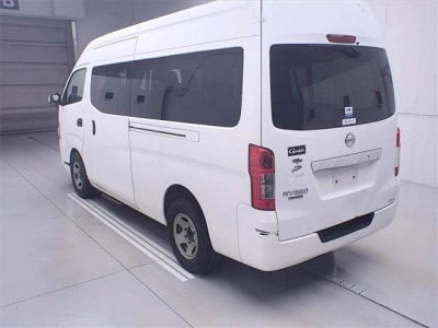 NISSAN NV350 CARAVAN