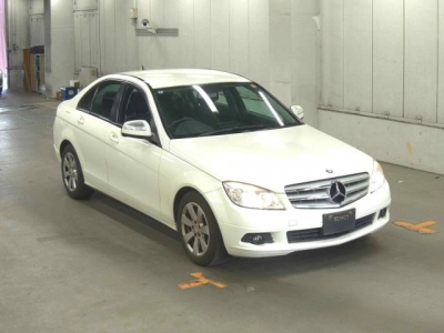 MERCEDES BENZ C CLASS