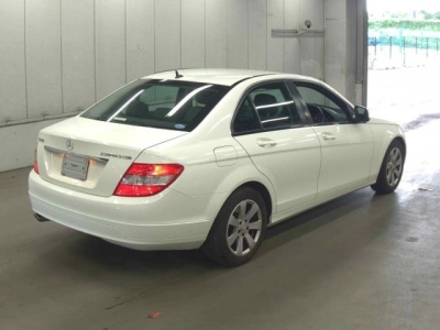 MERCEDES BENZ C CLASS