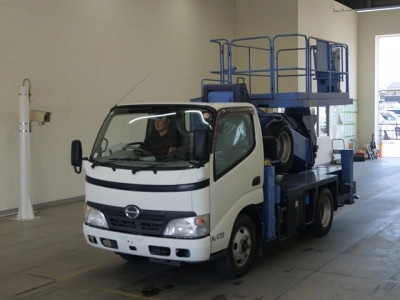 HINO DUTRO