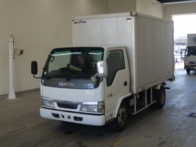 ISUZU ELF