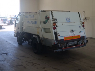 ISUZU ELF