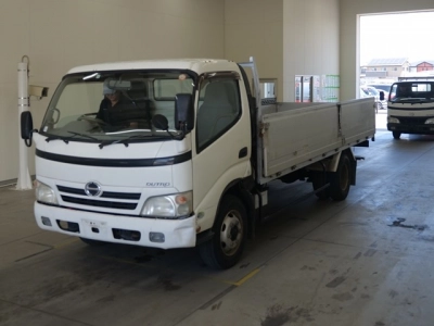 HINO DUTRO